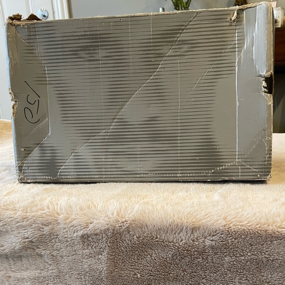 Jordan Retro 13 Bred 3M 2004 - Picture 2 of 8